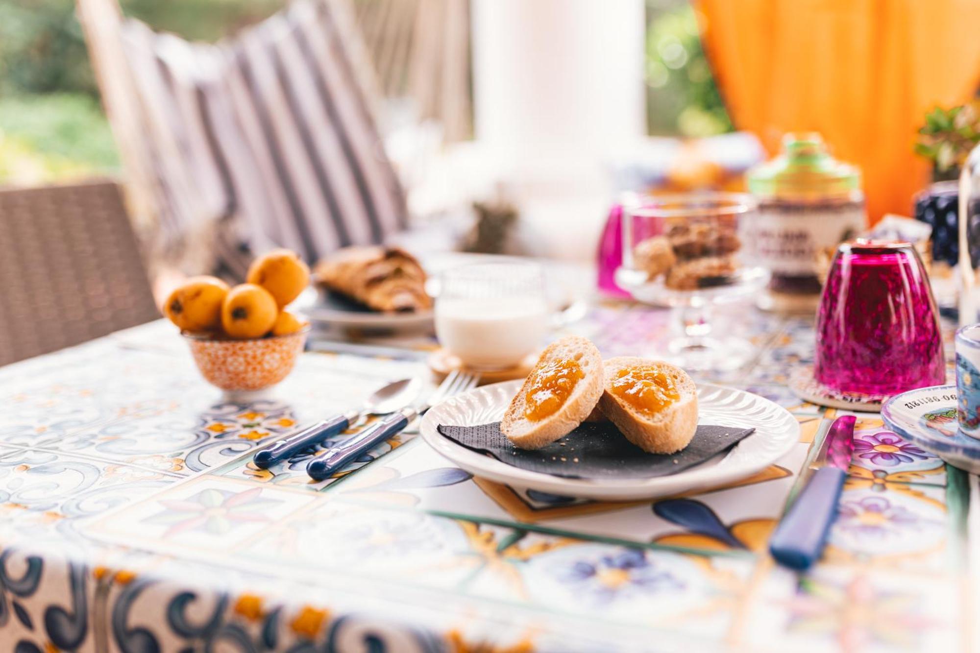 Lauricella Bed And Breakfast Lipari Kültér fotó